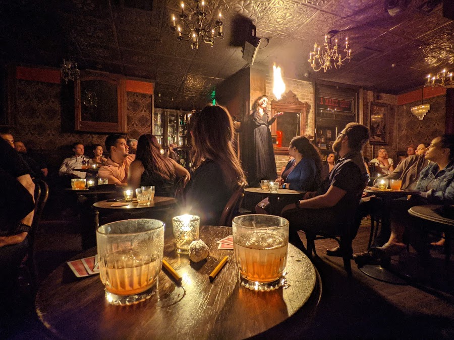 Black Rabbit Rose, Los Angeles