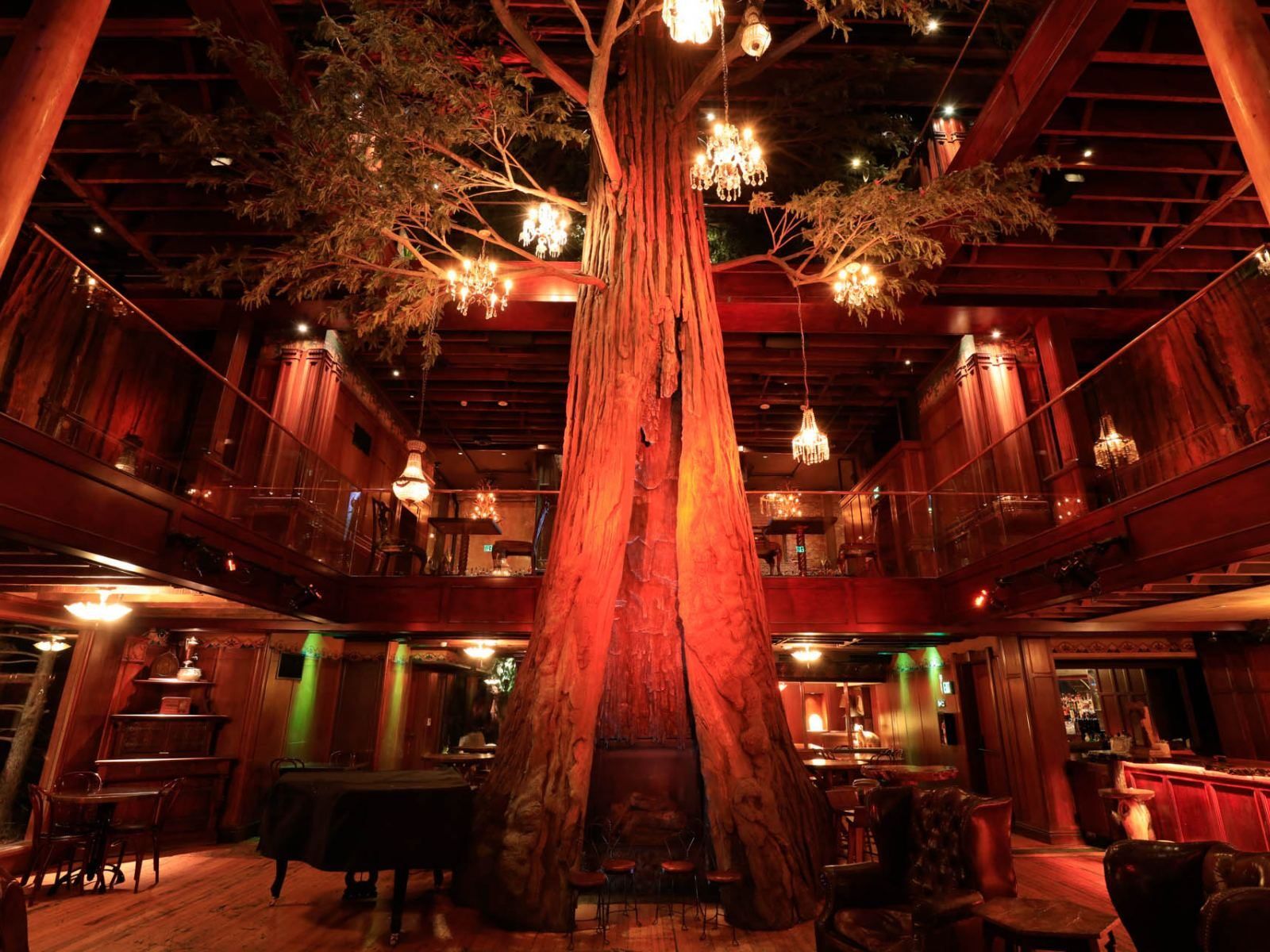Clifton's Republic, Los Angeles
