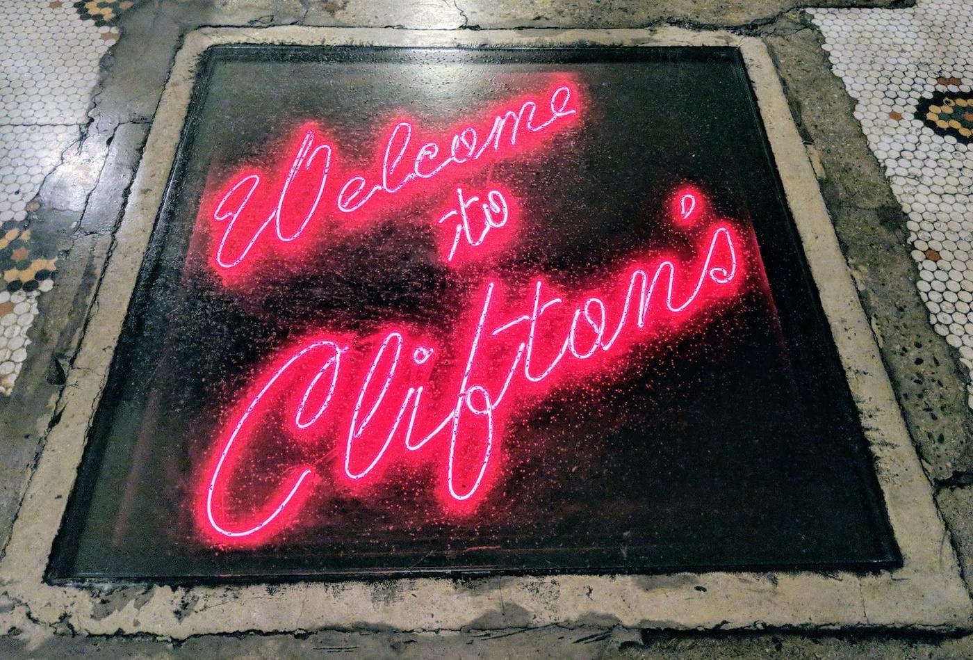 Clifton's Republic, Los Angeles