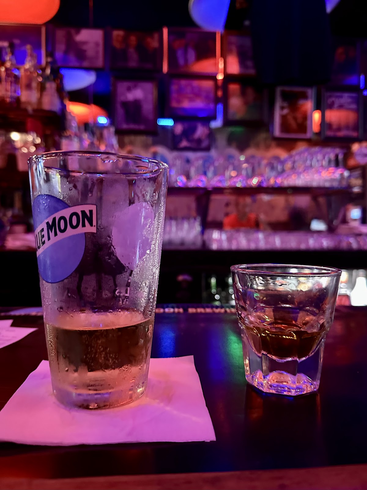 Atmospheric bar lighting