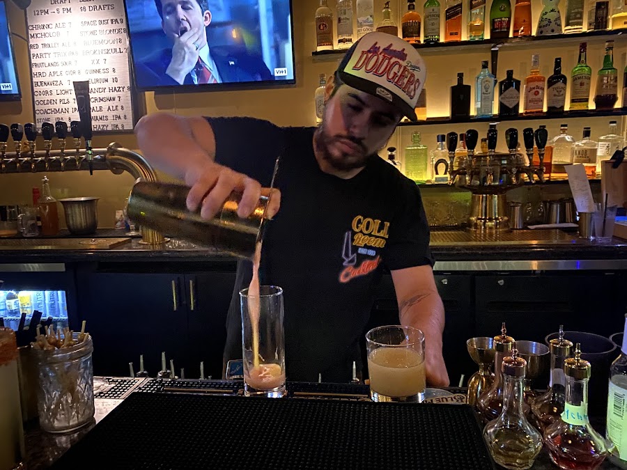 Gold Room, Los Angeles