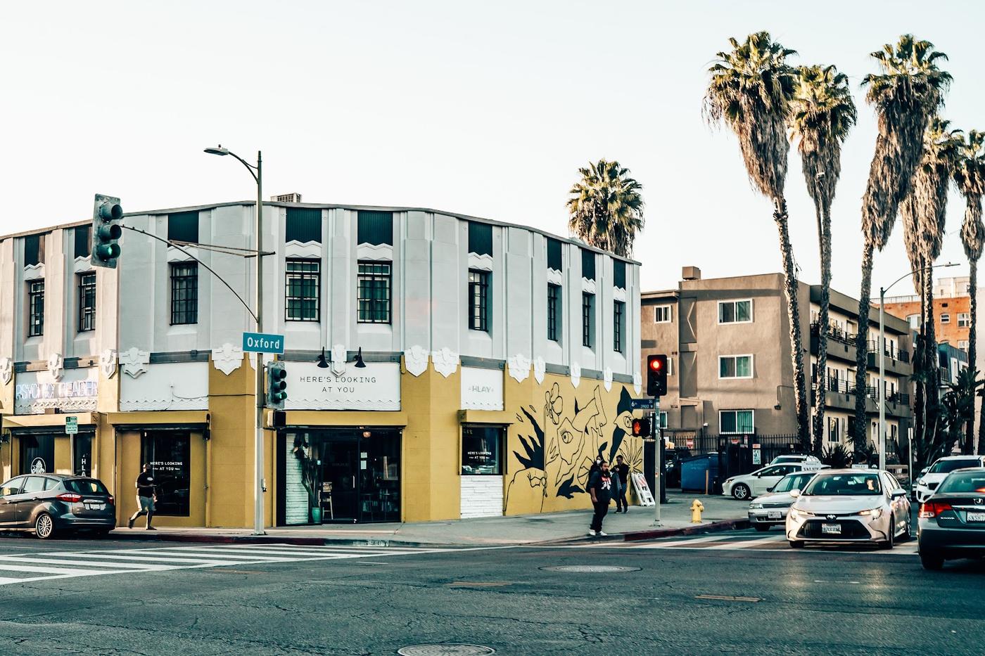 Here's Looking at You, Los Angeles