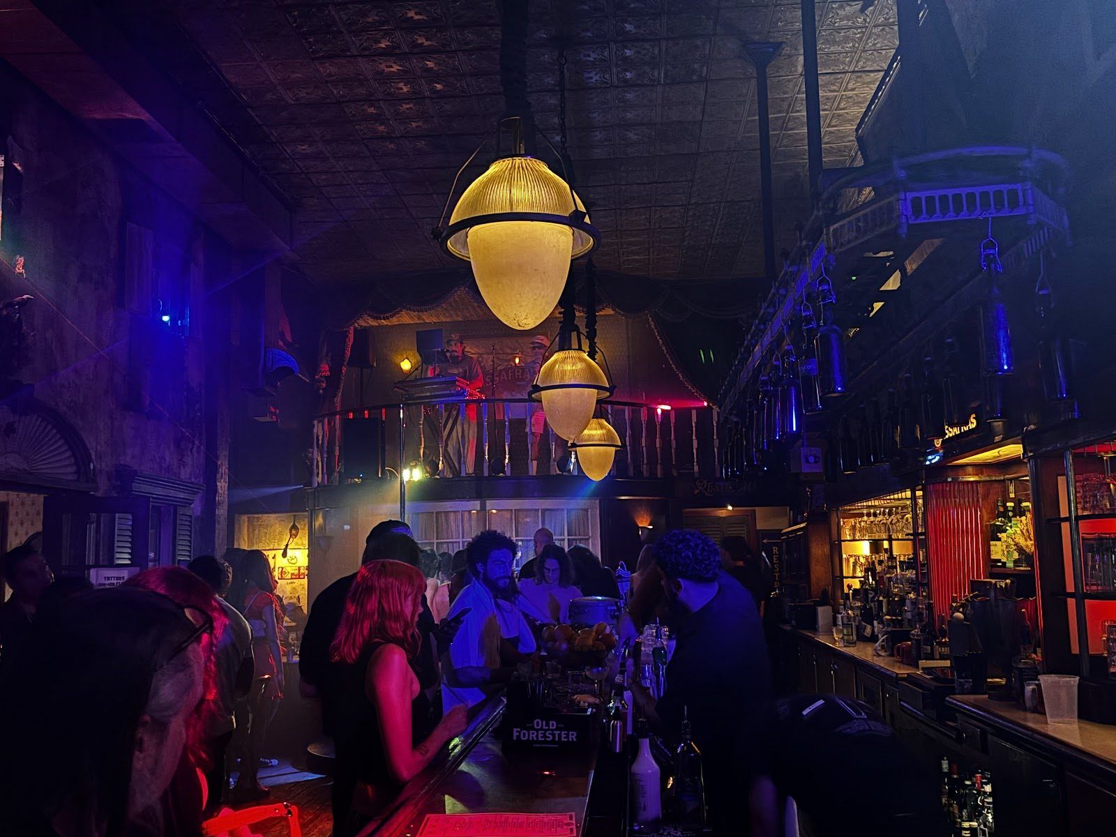 Sassafras Saloon, Los Angeles