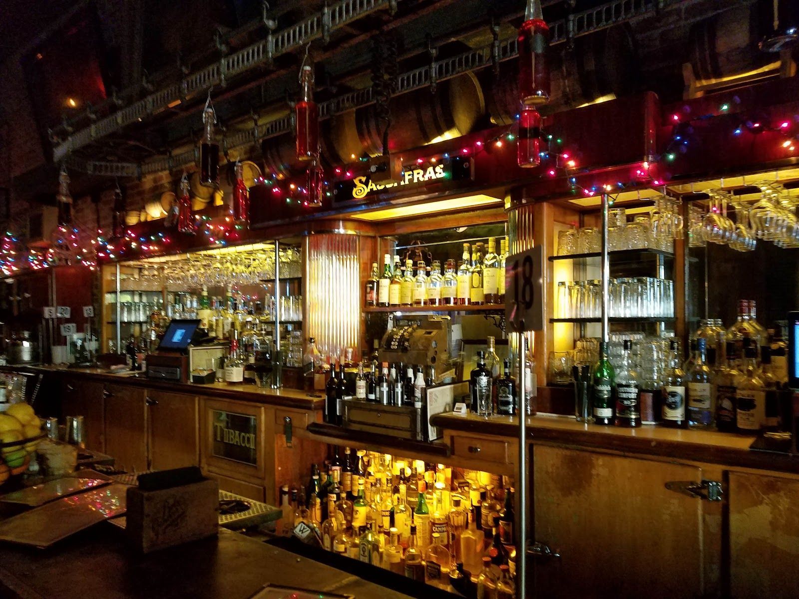 Sassafras Saloon, Los Angeles