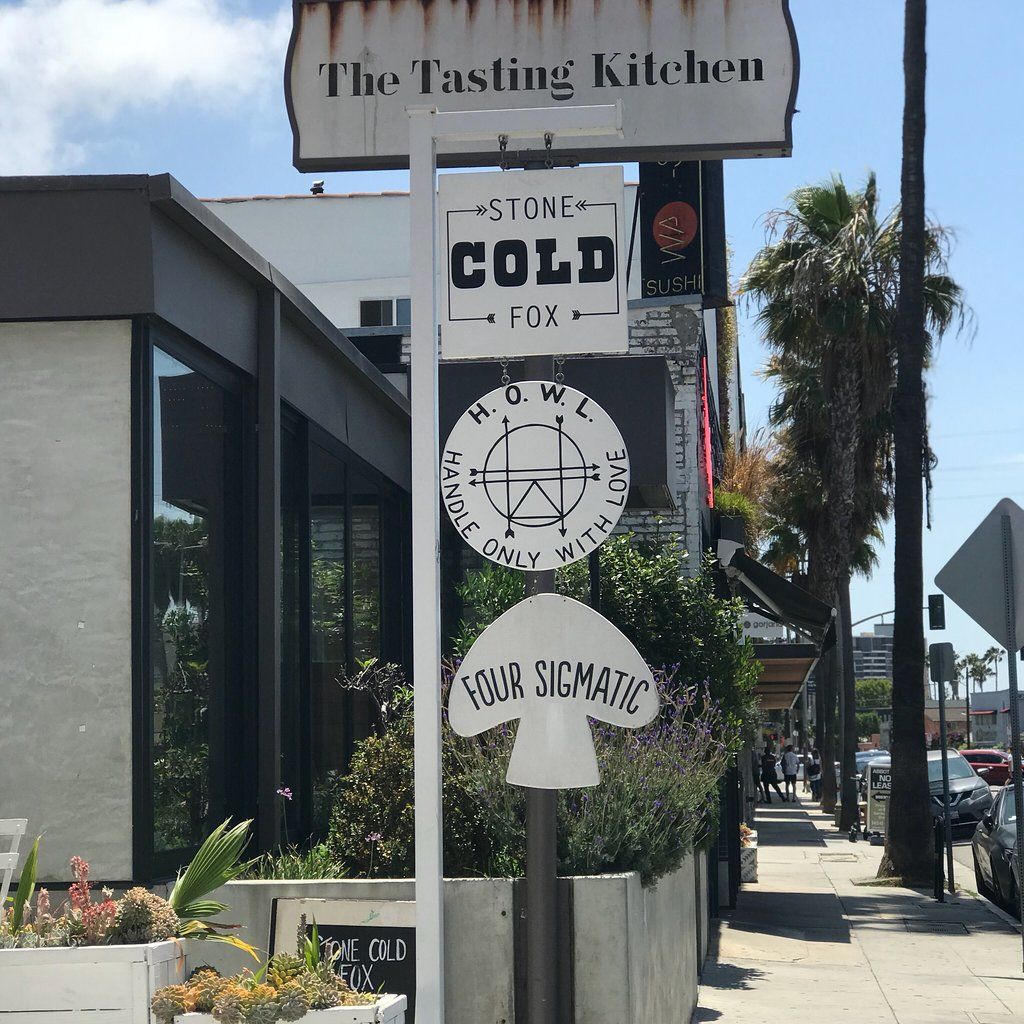 The Tasting Kitchen Los Angeles bar interior