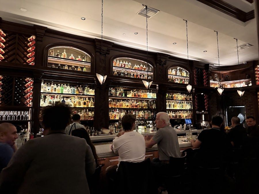 The Edmon East Hollywood atmosphere
