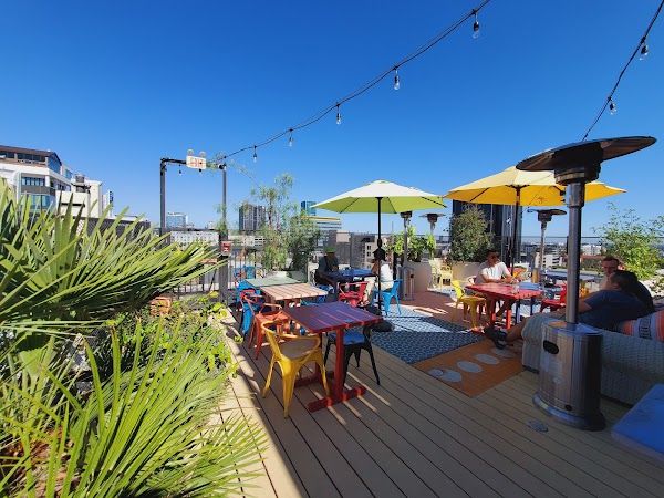 Skybar at Mondrian Los Angeles