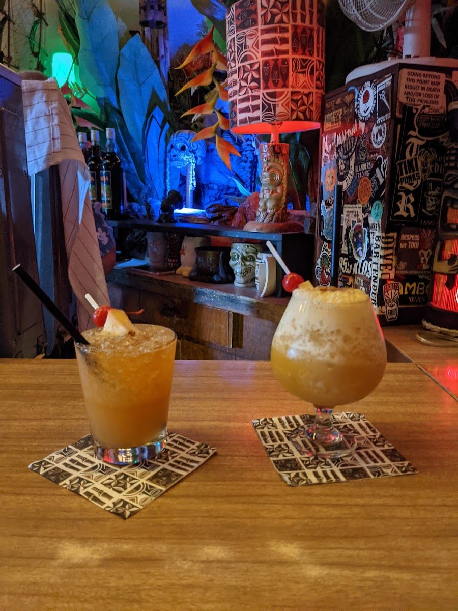 Tiki-Ti Los Angeles interior
