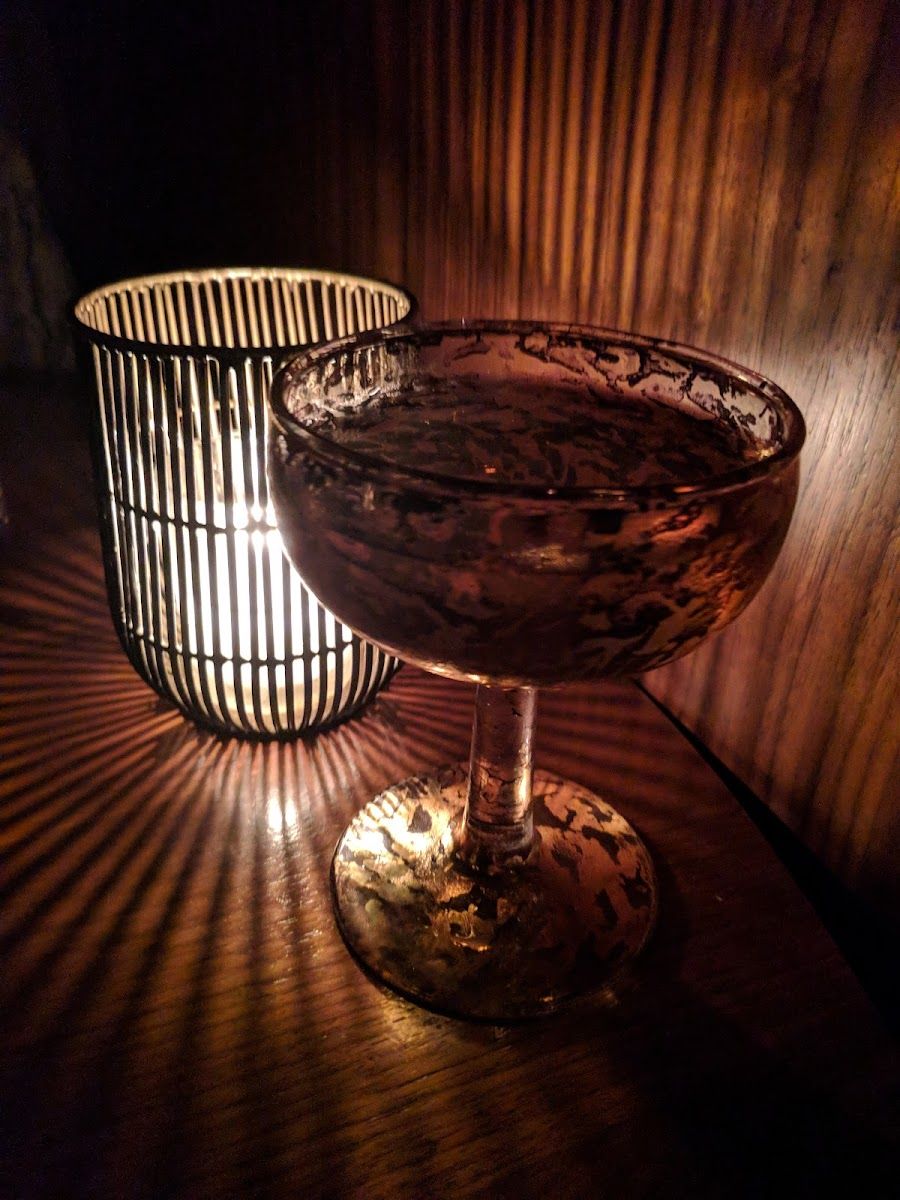 The Walker Inn bar service