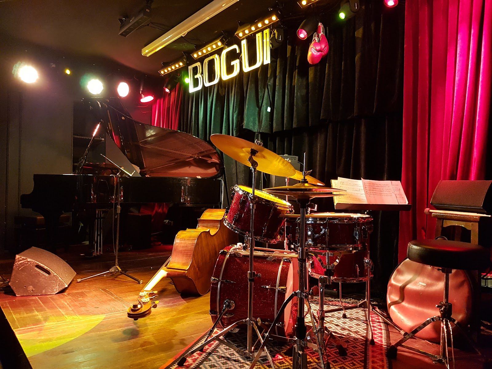 Bogui Jazz Madrid bar interior