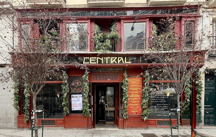 Cafe Central Madrid interior