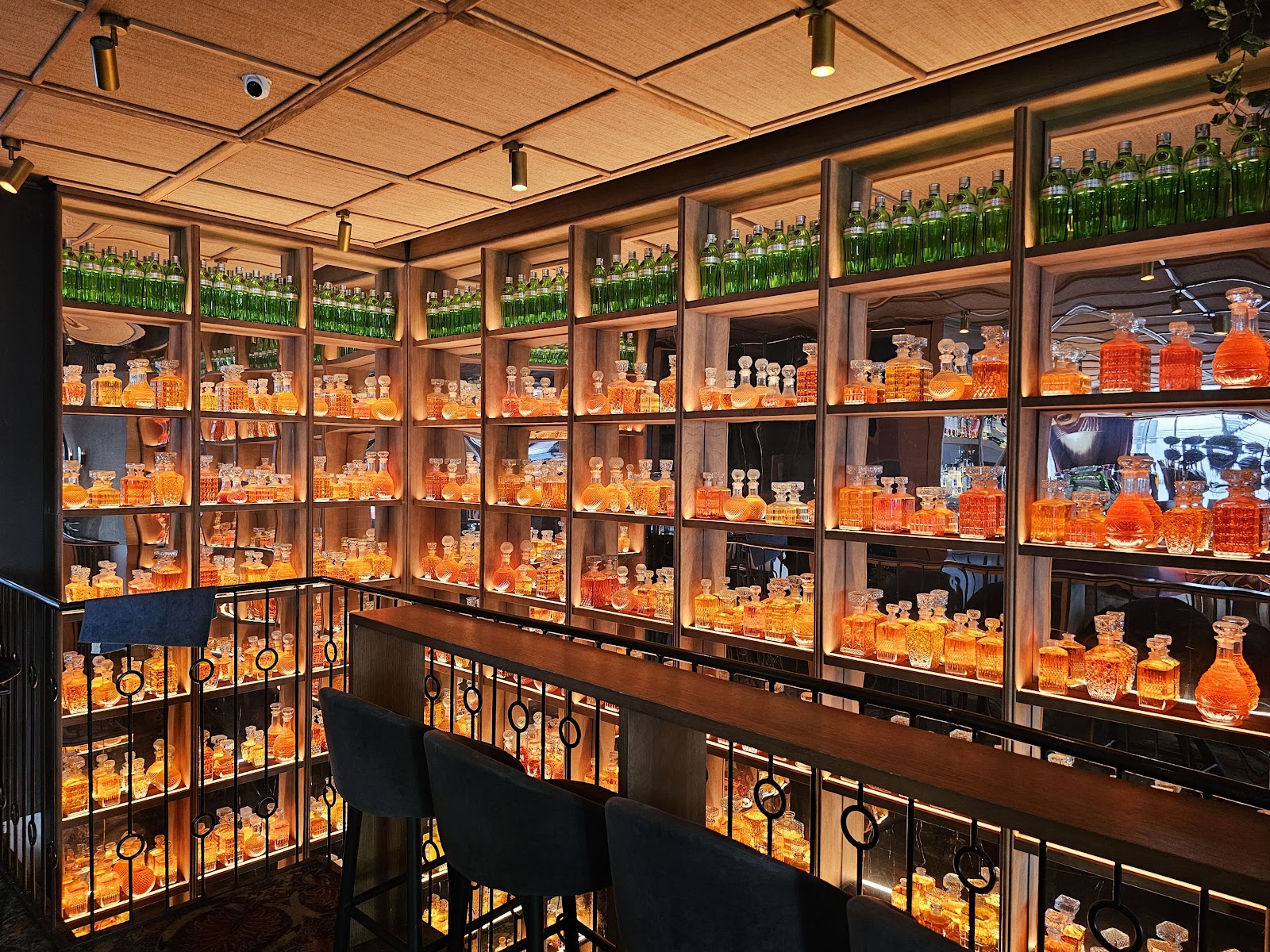 Cocktails and glassware at Harrison 1933