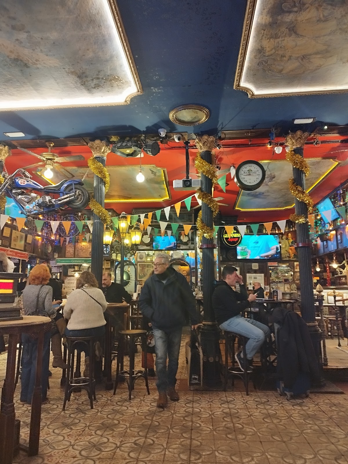 87 Millas Sport Bar Madrid