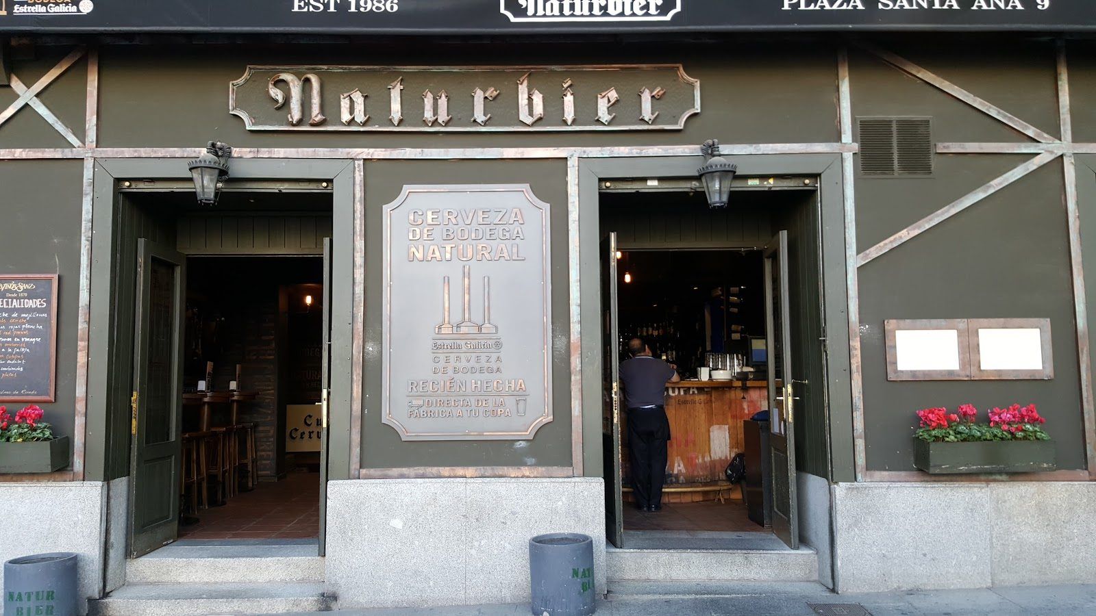 Naturbier Madrid bar interior