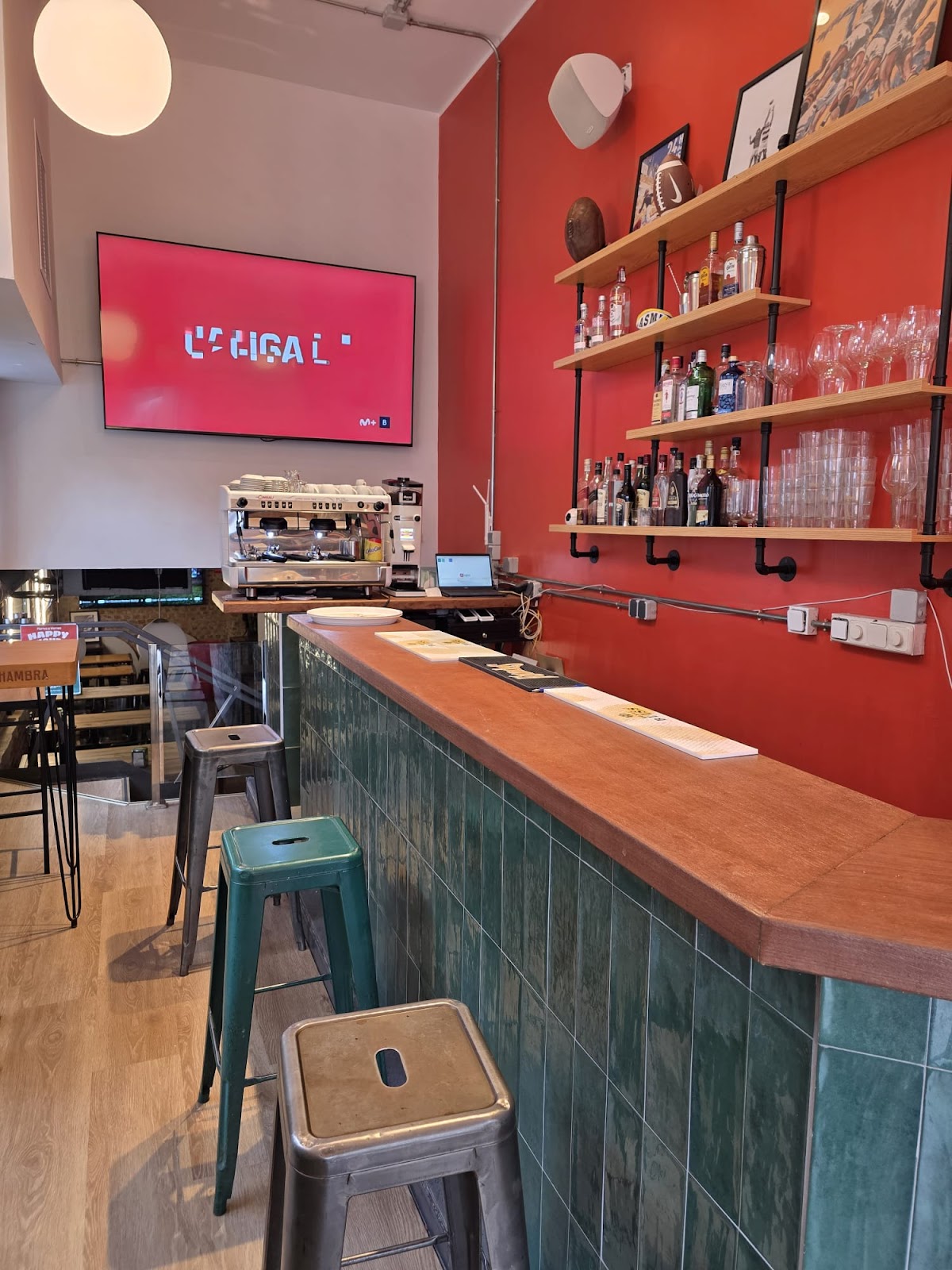 S10BAR, Madrid