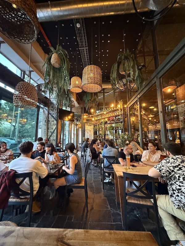 Old Town Pub Madrid