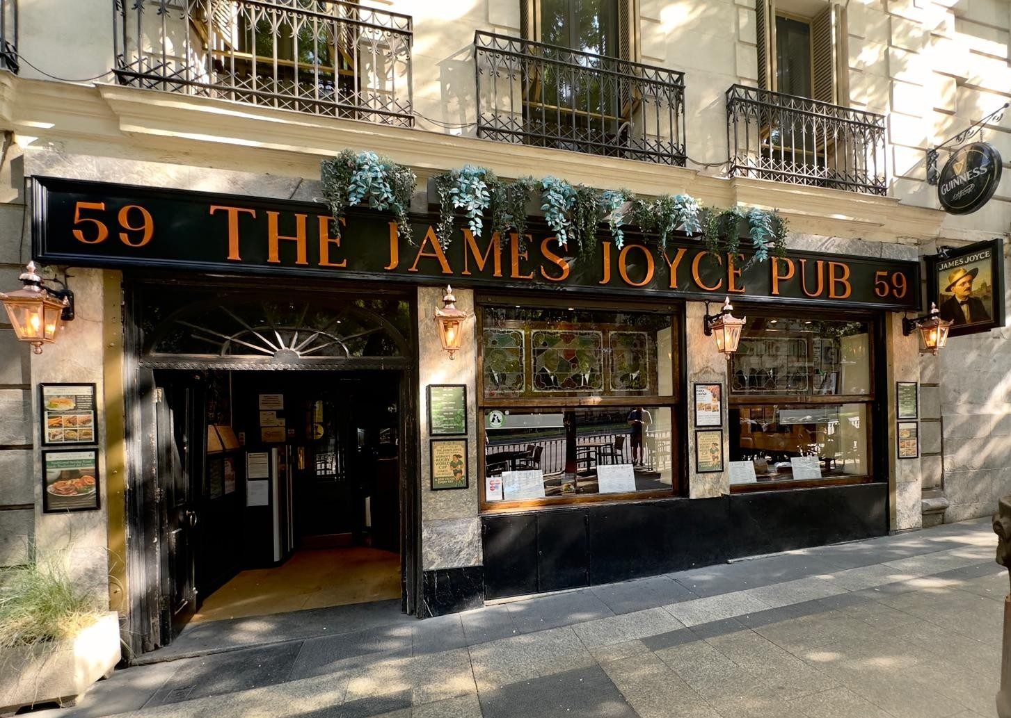 The James Joyce Madrid bar interior