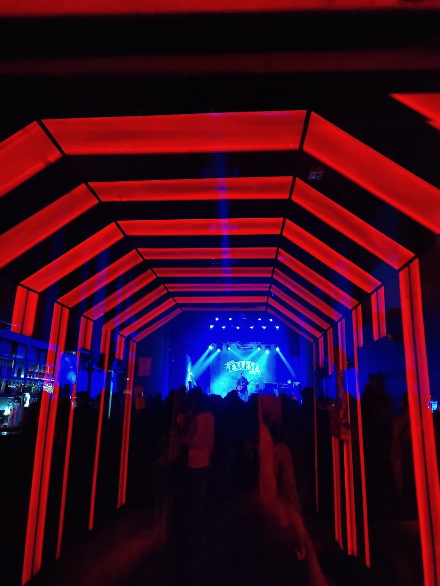 Sala Caracol Embajadores atmosphere