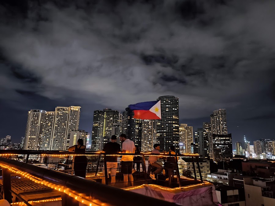 Z Hostel Rooftop, Manila