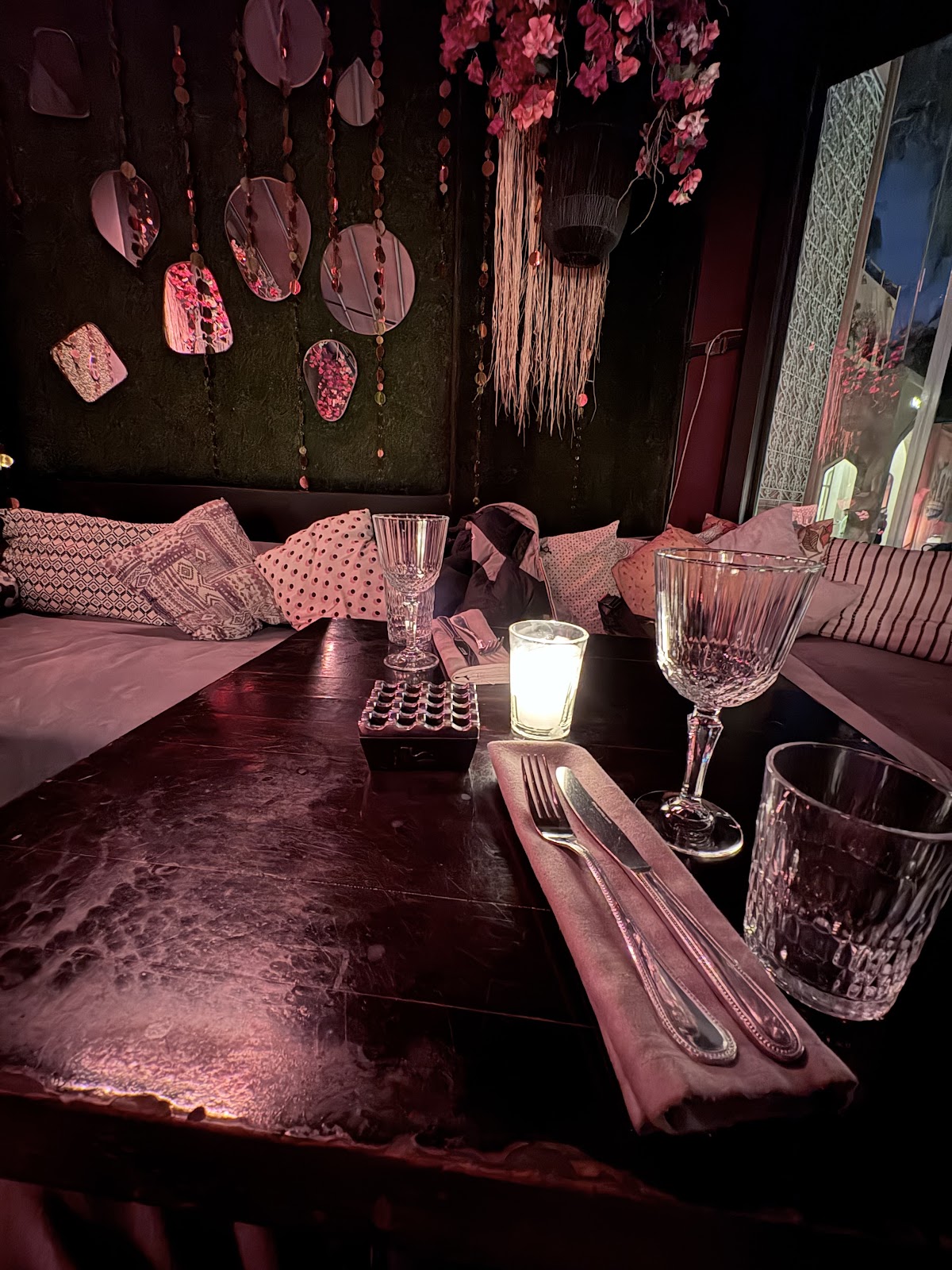 Jazz trio in a dim club