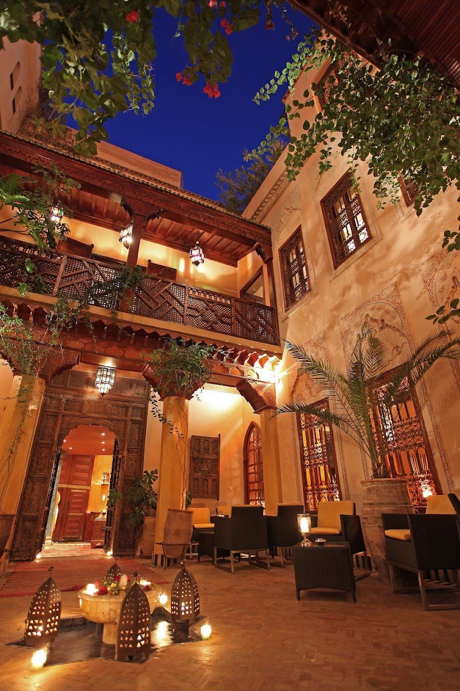 La Maison Arabe Bar bar service
