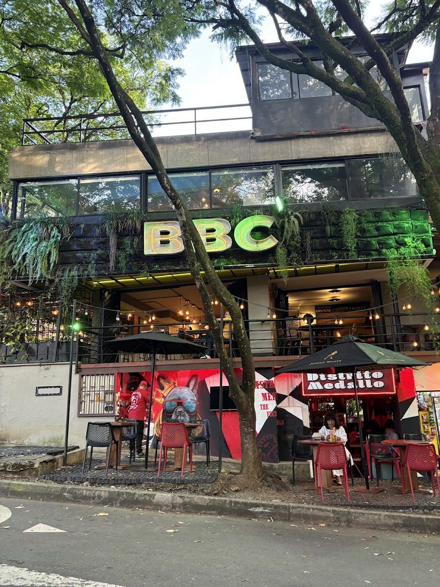 BBC Bogota Beer Company Medellin El Poblado atmosphere