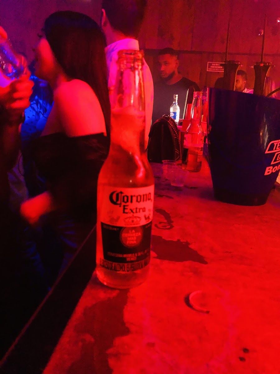 Cien Fuegos Medellin interior