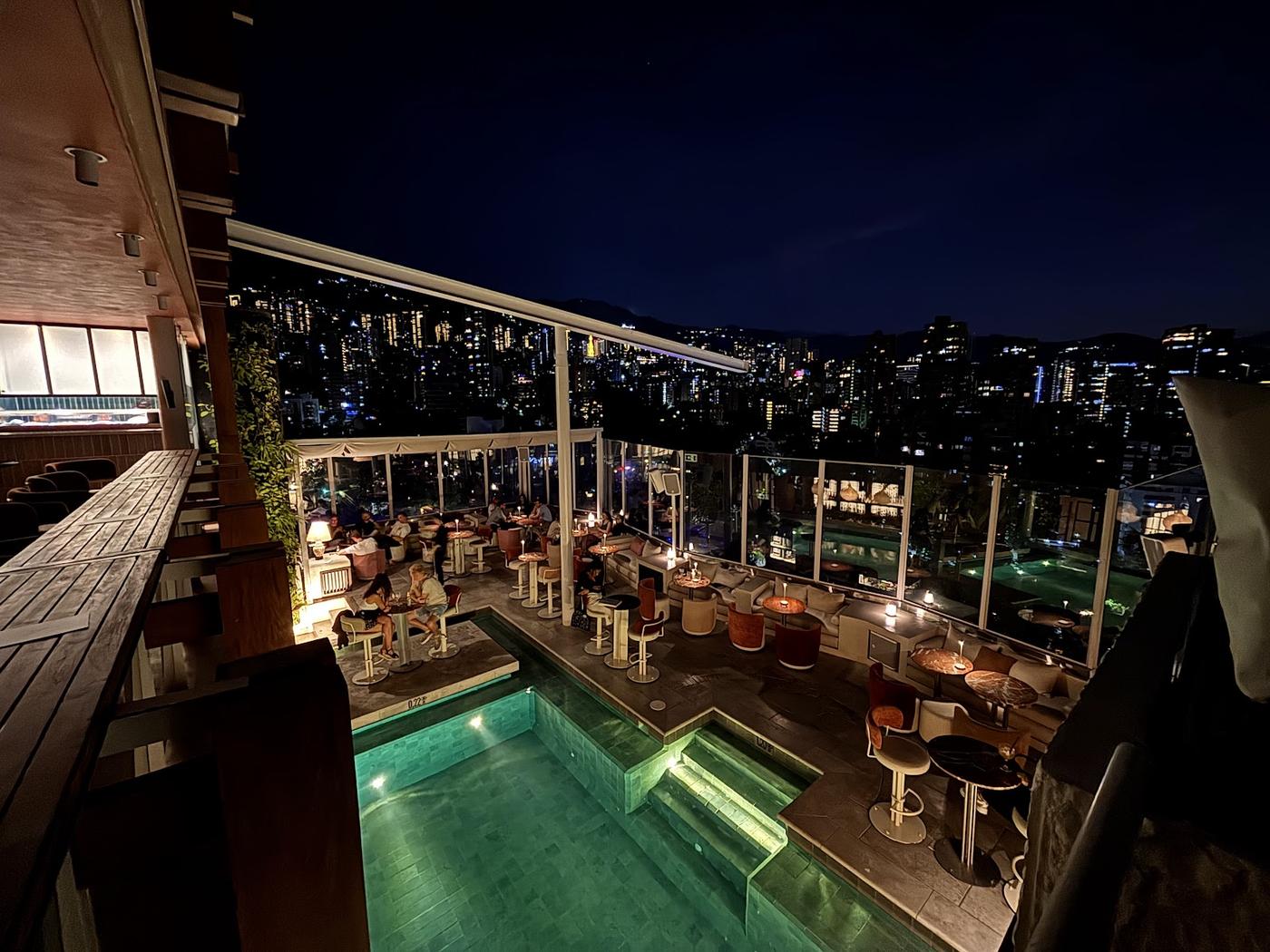 Envy Rooftop, Medellin