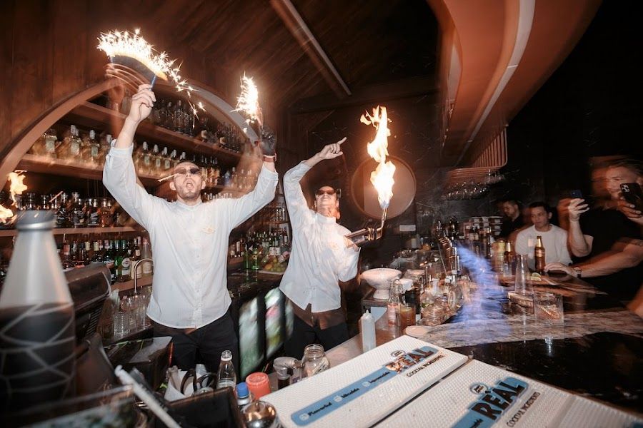 Mister Medellin cocktail at the bar
