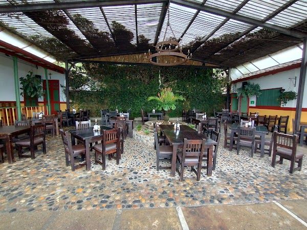 Vinacure Wine Bar Medellin