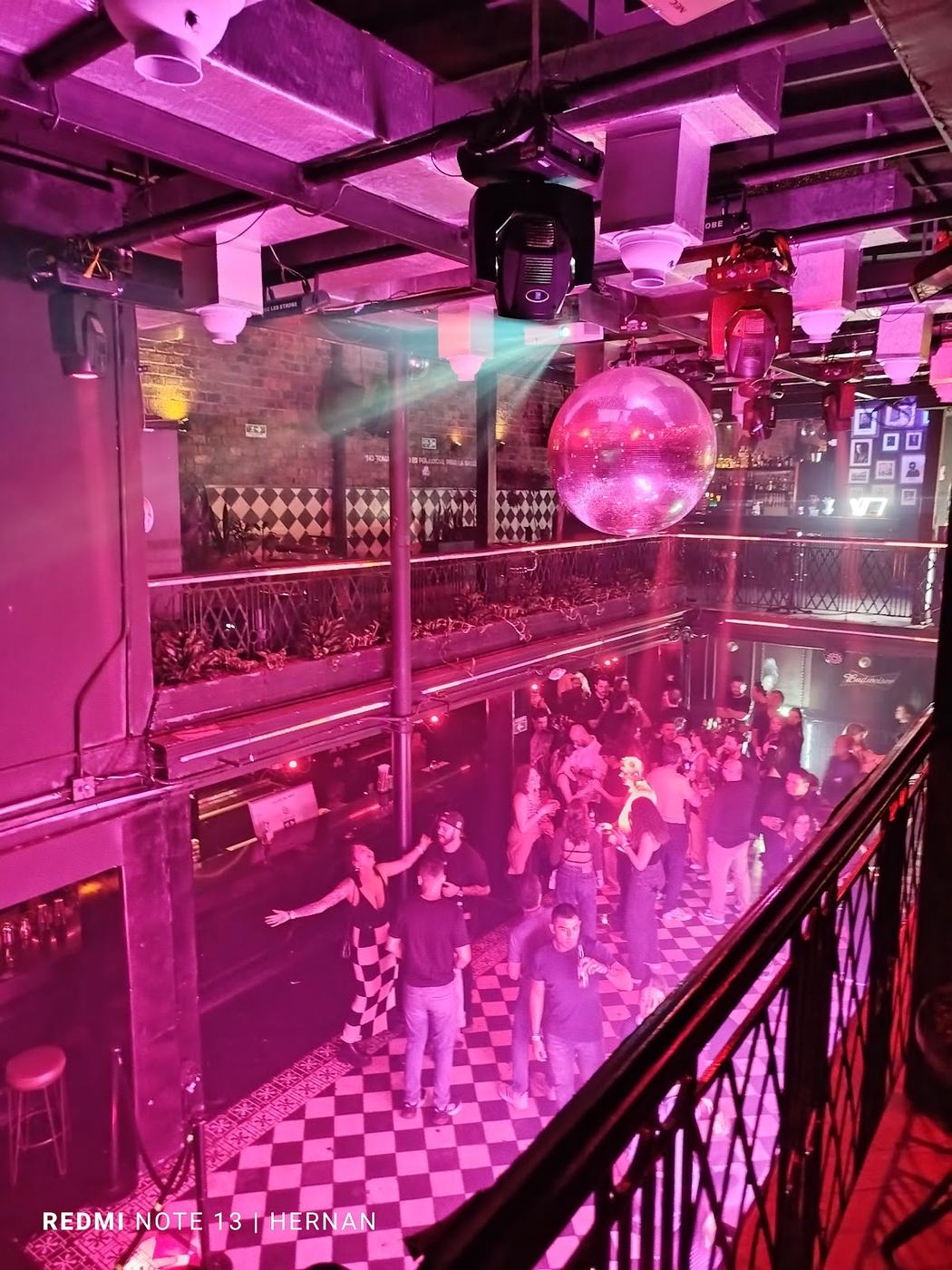 Salón Amador, Medellin