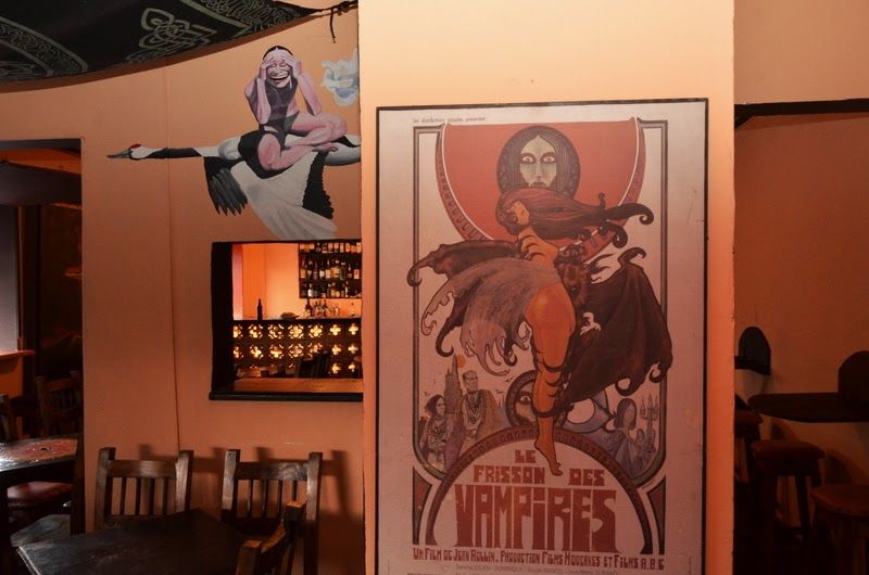 Tinto Bar Medellin interior