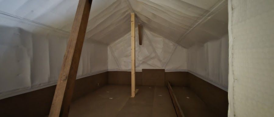 Attic bar service