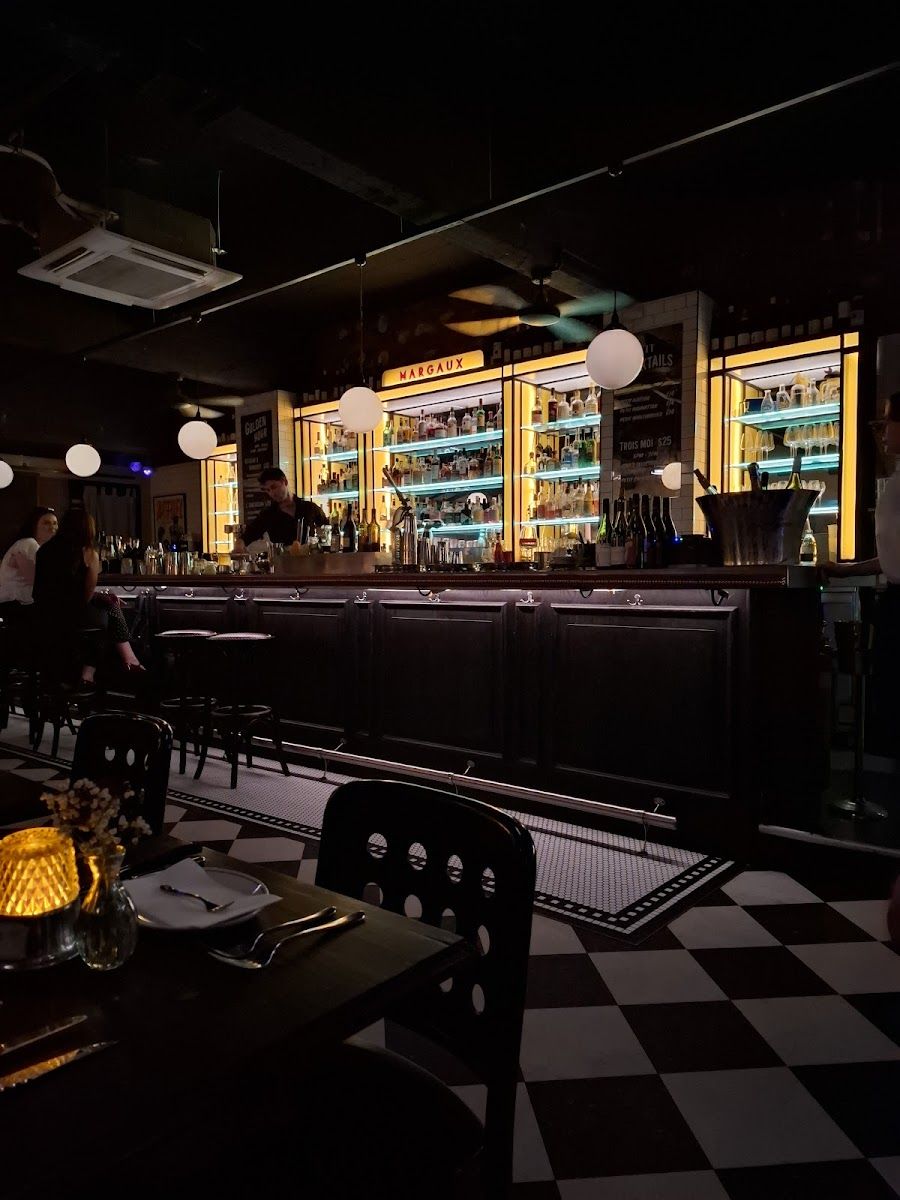Bar Margaux cocktail at the bar