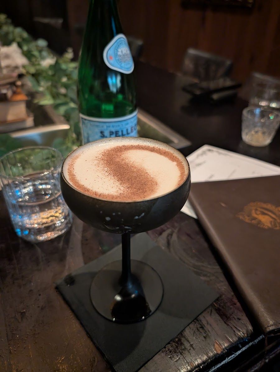 Eau de Vie Melbourne bar service