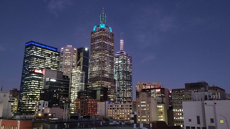 Rooftop Cinema bar service