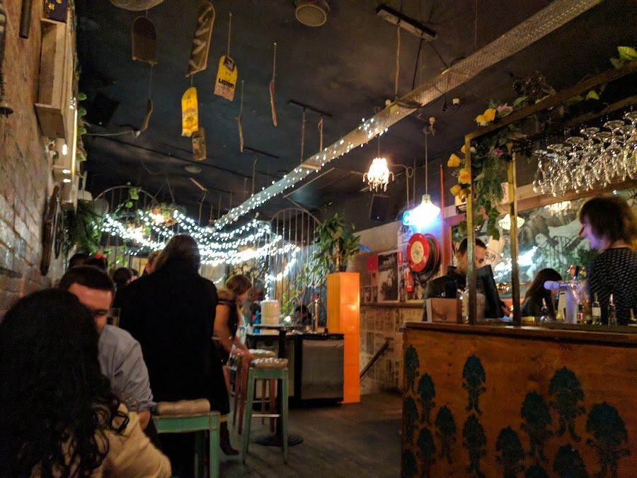 Sister Bella CBD atmosphere