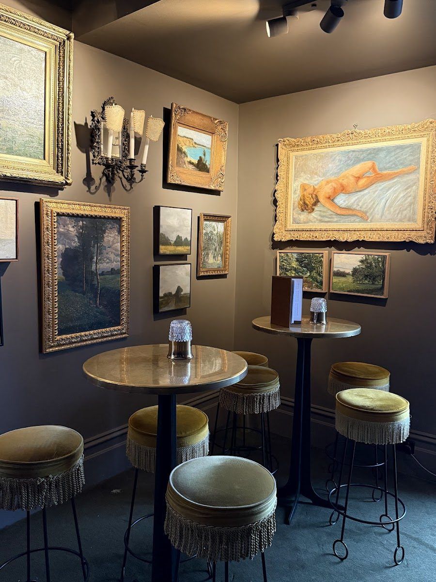 The Greville Prahran atmosphere