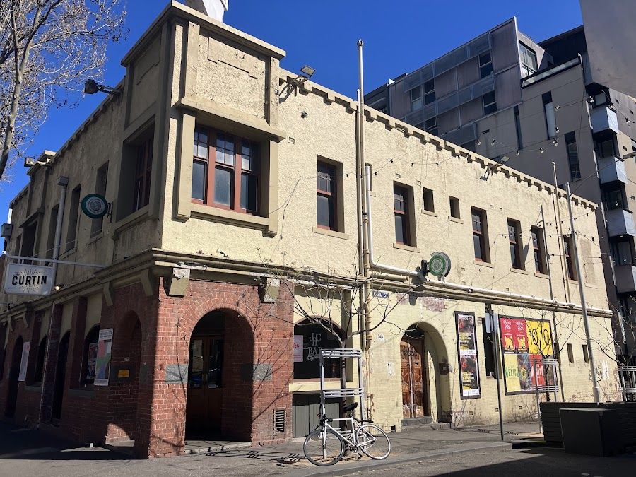 The John Curtin Hotel Carlton atmosphere