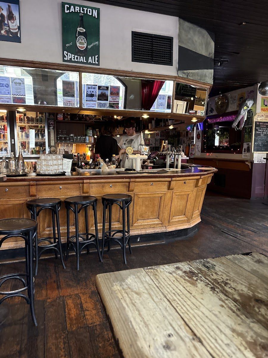 The John Curtin Hotel bar service