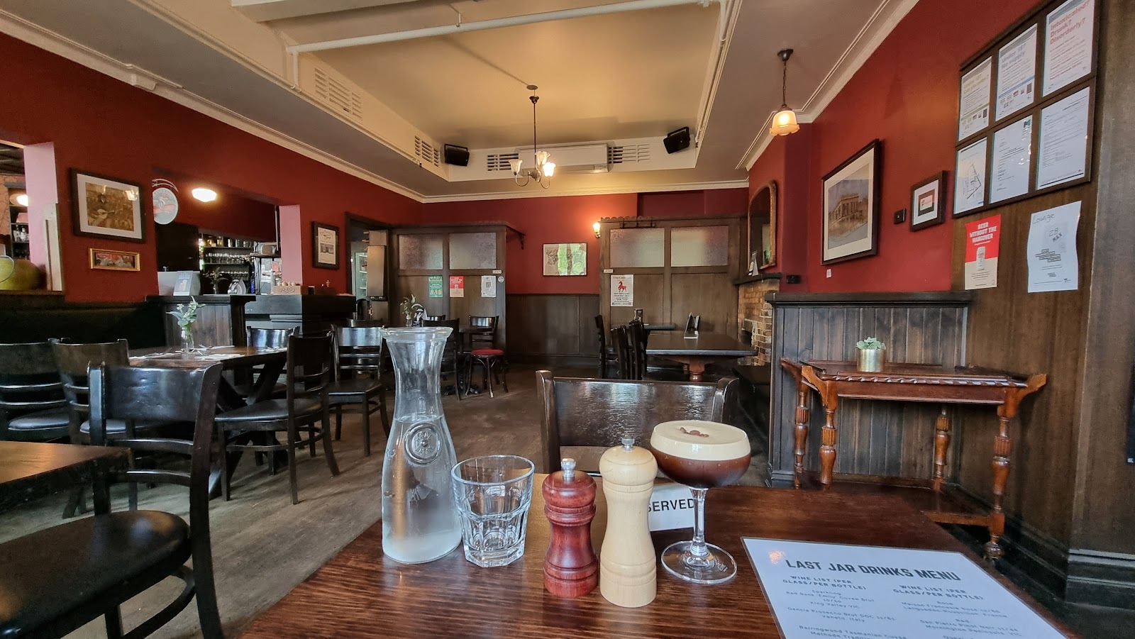 The Last Jar, Melbourne