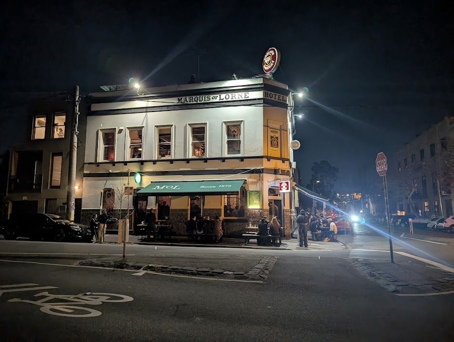 The Marquis of Lorne bar service