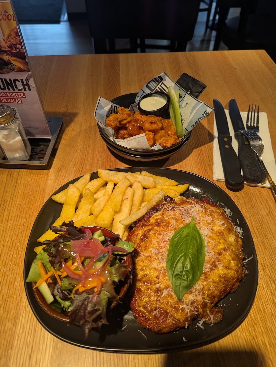 The Sporting Globe Melbourne tap beer