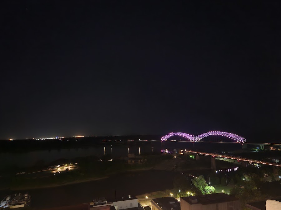 Hu. Roof, Memphis