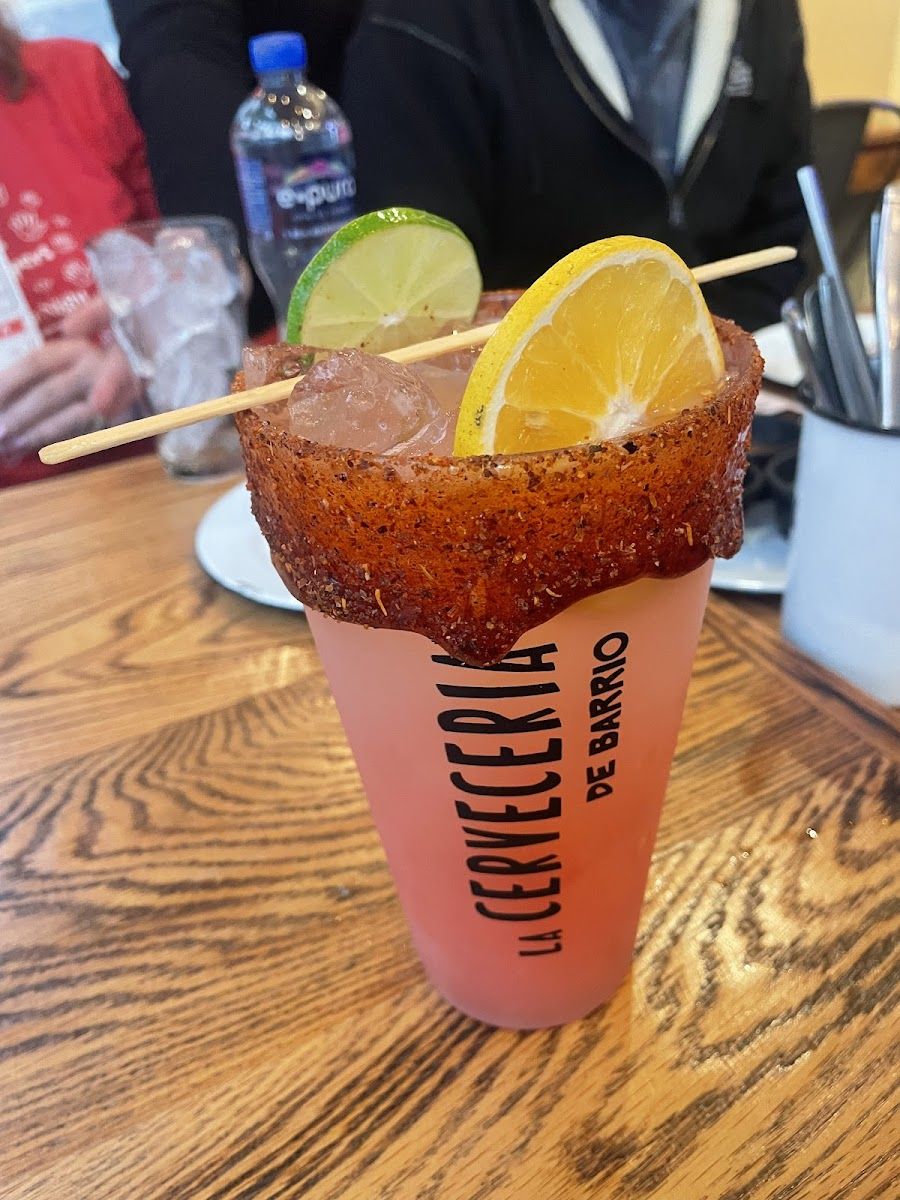 Cerveceria de Barrio bar service