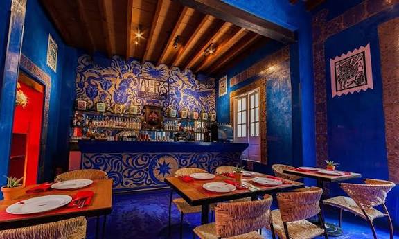 Corazon de Maguey bar service