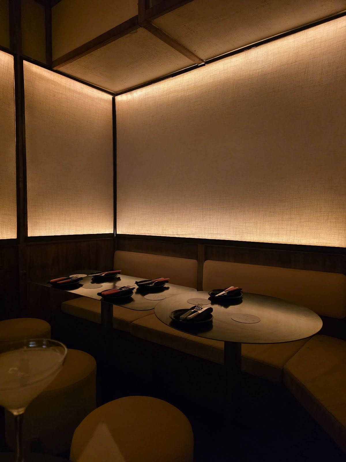 Hiya interior