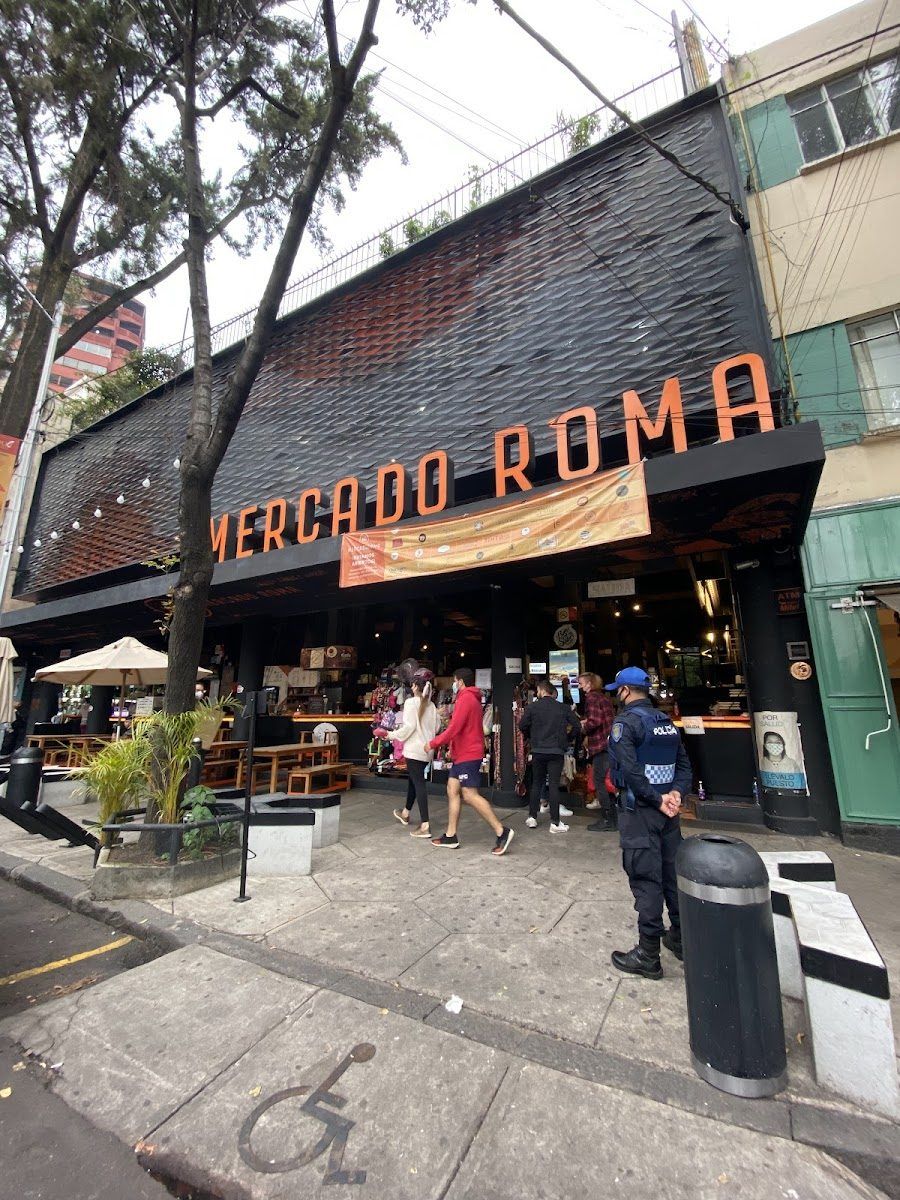 Pasillo de Humo Condesa atmosphere