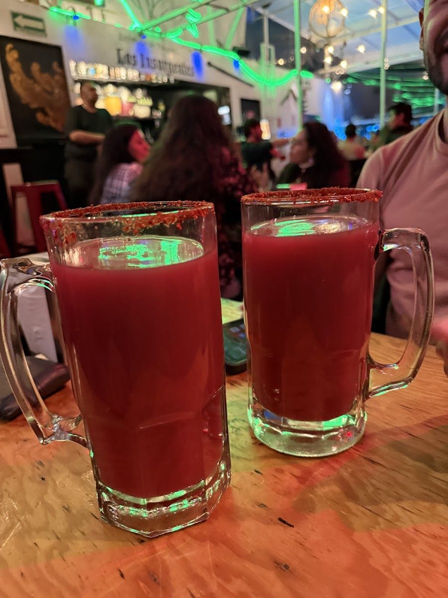 Pulqueria Los Insurgentes Roma Norte atmosphere