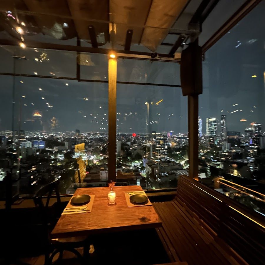 Supra Roma bar service